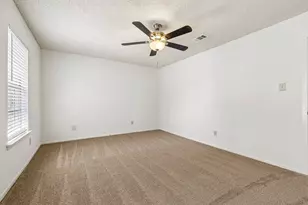 2006 Lear Ln, Austin, TX 78745 - Photo 16