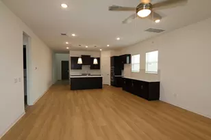 4020 Fulton Dr, Leander, TX 78641 - Photo 4