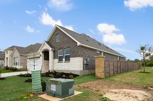 553 Redding Wy, Georgetown, TX 78633 - Photo 2