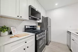 5911 Sheridan Ave Ln, Austin, TX 78723 - Photo 8