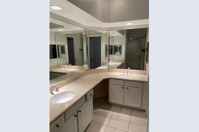 7701 Rialto Boulevard #822, Austin, TX 78735 - Photo 12