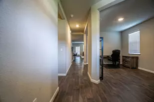 102 Rainmaker Cv, Bastrop, TX 78602 - Photo 18