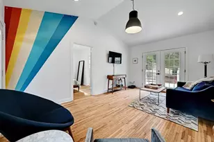 2943 Higgins St, Austin, TX 78722 - Photo 2