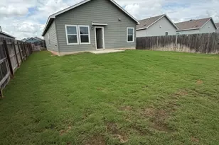 408 Buckners St, Georgetown, TX 78626 - Photo 14