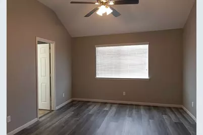 7703 Redstone Manor, Converse, TX 78109 - Photo 8