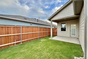 611 Emory Crossing Blvd, Hutto, TX 78634 - Photo 30