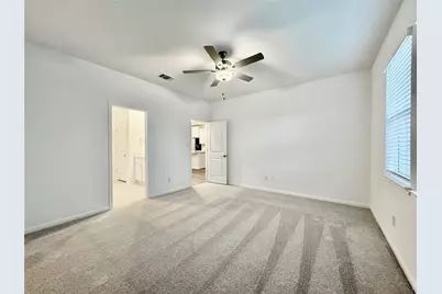 611 Emory Crossing Boulevard, Hutto, TX 78634 - Photo 14