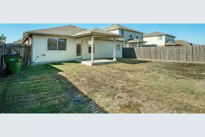 13613 Lyndon B Johnson Street, Manor, TX 78653 - Photo 12