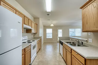 13613 Lyndon B Johnson Street, Manor, TX 78653 - Photo 4