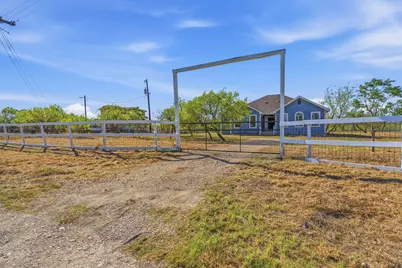 574 Highland Ranch Way, Dale, TX 78616 - Photo 2