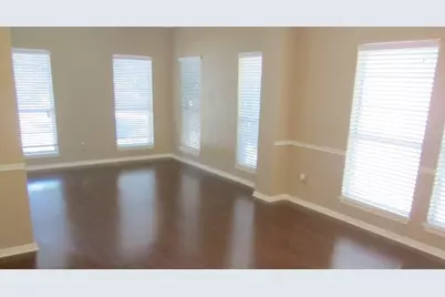 1815 Hickory Ridge Cove, Round Rock, TX 78665 - Photo 4