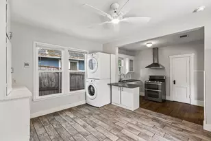 1204 Taylor St, Austin, TX 78702 - Photo 18