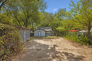 1204 Taylor St, Austin, TX 78702 - Photo 6