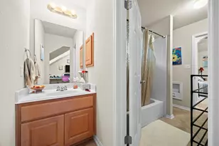 12724 Rush Creek Ln, Austin, TX 78732 - Photo 30