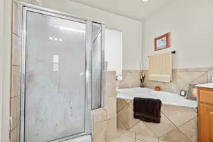 12724 Rush Creek Ln, Austin, TX 78732 - Photo 20