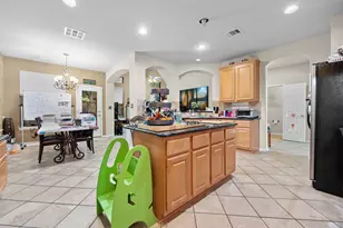 12724 Rush Creek Ln, Austin, TX 78732 - Photo 12