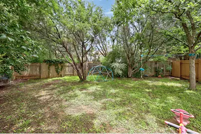 12724 Rush Creek Lane, Austin, TX 78732 - Photo 32