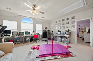 12724 Rush Creek Ln, Austin, TX 78732 - Photo 22