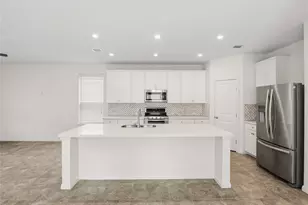 2937 Barbed Wire St, Round Rock, TX 78664 - Photo 6