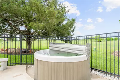 125 Fairway Court, Bastrop, TX 78602 - Photo 32