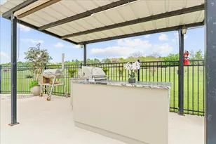 125 Fairway Ct, Bastrop, TX 78602 - Photo 34