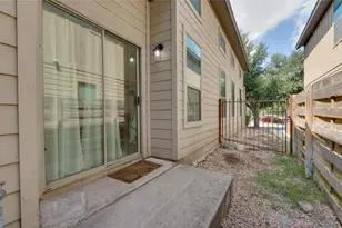 2001 Faro Dr, Austin, TX 78741 - Photo 30