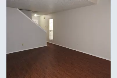 4500 Dorsett Oaks Circle, Austin, TX 78727 - Photo 4