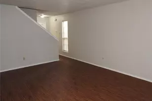 4500 Dorsett Oaks Cir, Austin, TX 78727 - Photo 4