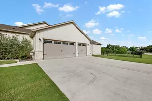 233 Trick Pony, Liberty Hill, TX 78642 - Photo 36