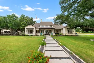 233 Trick Pony, Liberty Hill, TX 78642 - Photo 2
