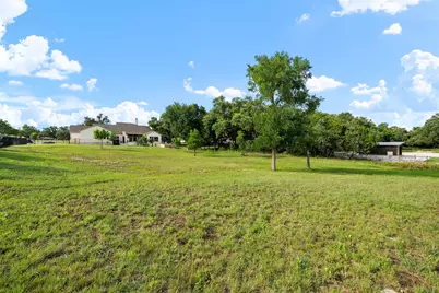 233 Trick Pony, Liberty Hill, TX 78642 - Photo 34