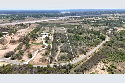 29 Chimney Cove Drive, Marble Falls, TX 78654 - Photo 8