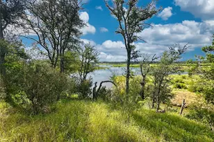 29 Chimney Cove Dr, Marble Falls, TX 78654 - Photo 4