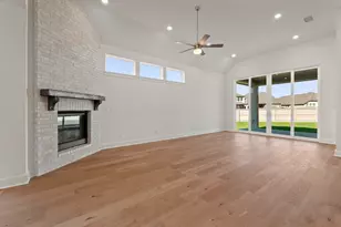 112 Las Posas Dr, Liberty Hill, TX 78642 - Photo 6
