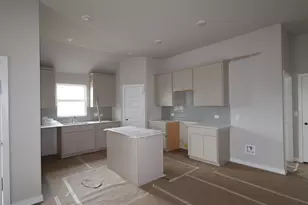 4617 Lava Is Dr, Austin, TX 78747 - Photo 4