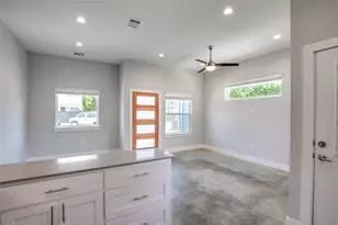 6303 Santos St, Austin, TX 78741 - Photo 10