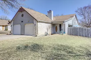 417 Fantail Loop, Lakeway, TX 78734 - Photo 2