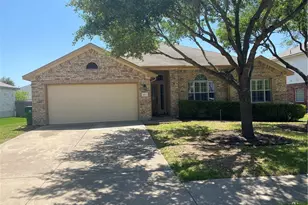 1013 Kensington Castle Trl, Pflugerville, TX 78660 - Photo 2