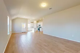 4505 Beacon Bay Dr, Austin, TX 78747 - Photo 12