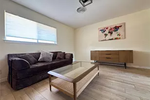 6817 Miranda Dr, Austin, TX 78752 - Photo 2