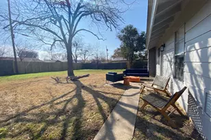 6817 Miranda Dr, Austin, TX 78752 - Photo 6
