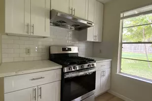 6817 Miranda Dr, Austin, TX 78752 - Photo 12