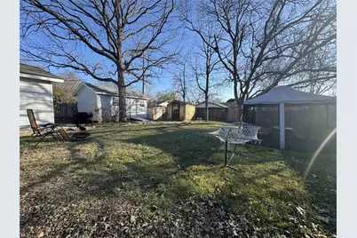207 Chippendale Avenue, Austin, TX 78745 - Photo 12