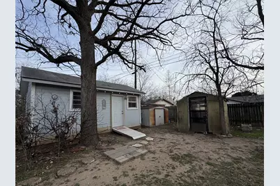 207 Chippendale Avenue, Austin, TX 78745 - Photo 8