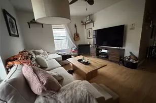 207 Chippendale Ave, Austin, TX 78745 - Photo 4