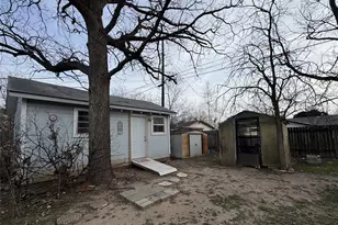 207 Chippendale Ave, Austin, TX 78745 - Photo 10