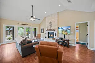 75 Sprucewood Dr, Wimberley, TX 78676 - Photo 8