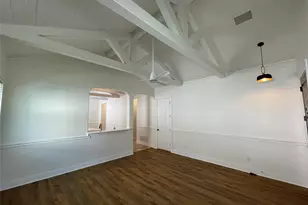 706 W Lockhart St, Kyle, TX 78640 - Photo 4