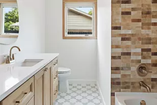 7600 Shoal Creek Blvd, Austin, TX 78757 - Photo 16