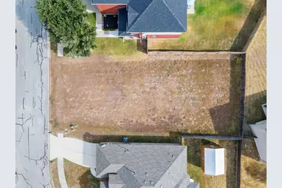 406 Gettysburg Loop, Elgin, TX 78621 - Photo 4